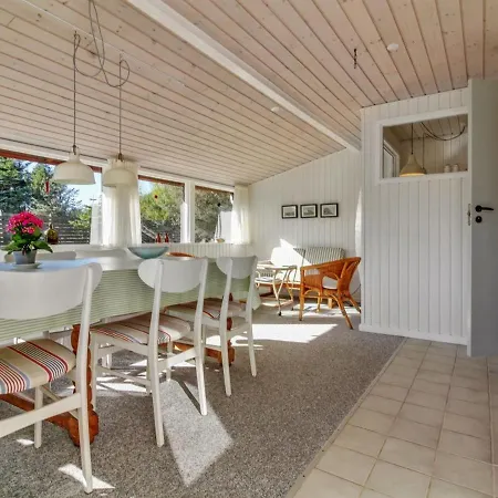 Prázdninový dům Greet - 700m From The Sea In Nw Jutland By Interhome